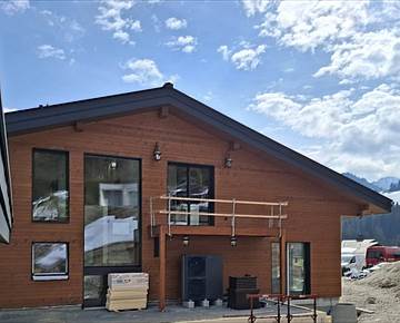 Modernes Chalet in klassischem Stil
